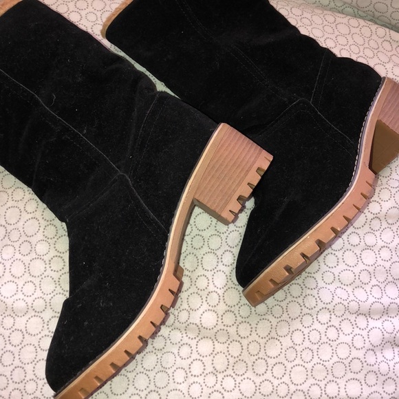 Cute boots - Picture 5 of 6